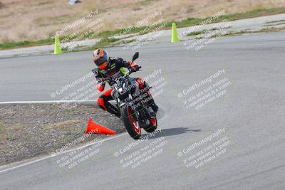 media/Mar-05-2023-TrackXperience (Sun) [[a95d40e56a]]/Group 2/session 2 turn 4/